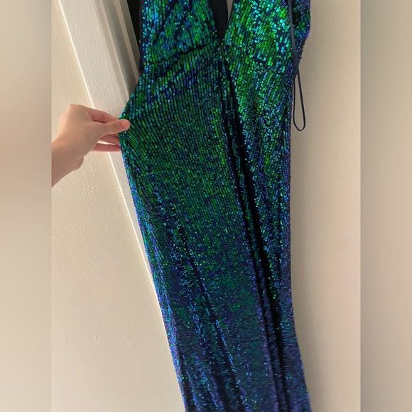 Prom Dress - BRAND NEW - Picture 4 of 5
